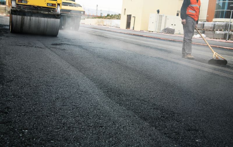 Commercial Asphalt Resurfacing in Los Angeles, CA